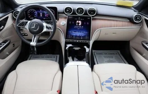 2023 Mercedes-Benz C 300 4Matic z USA, uszkodzony, nr VIN W1KAF4HB4PR119XXX